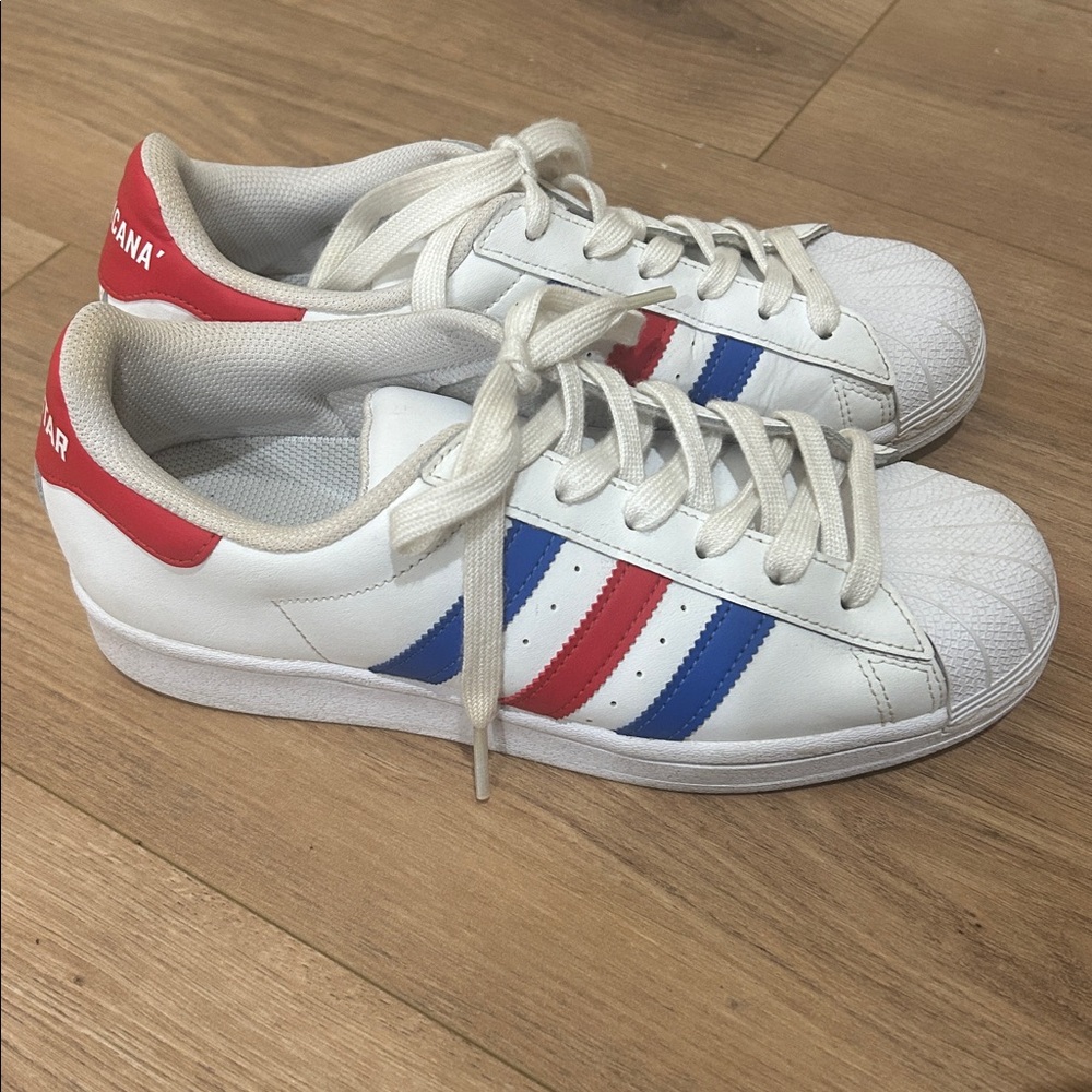 Adidas Americana vs. Superstar ‘USA’ Sneaker Women’s size‎ 6.5